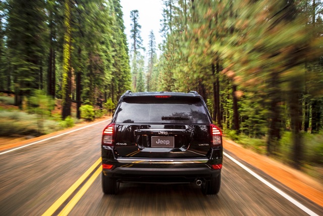 Jeep Compass photo 11