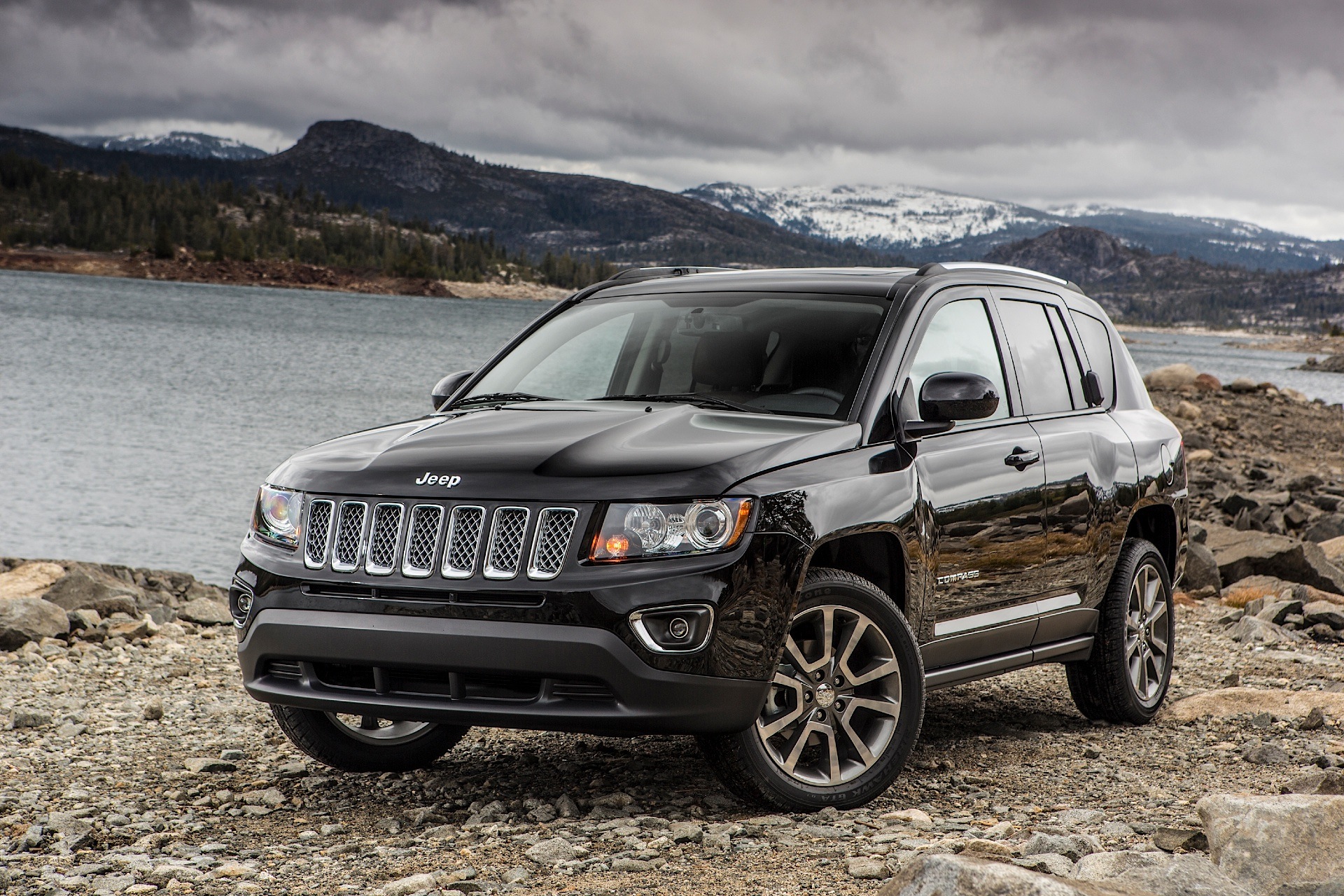 Jeep Compass photo 2