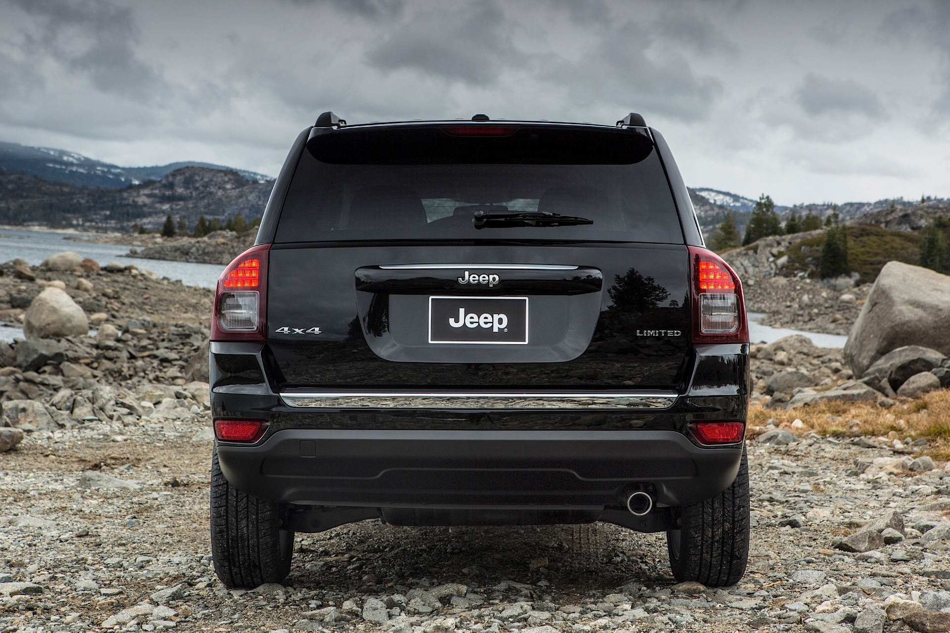 Jeep Compass photo 6