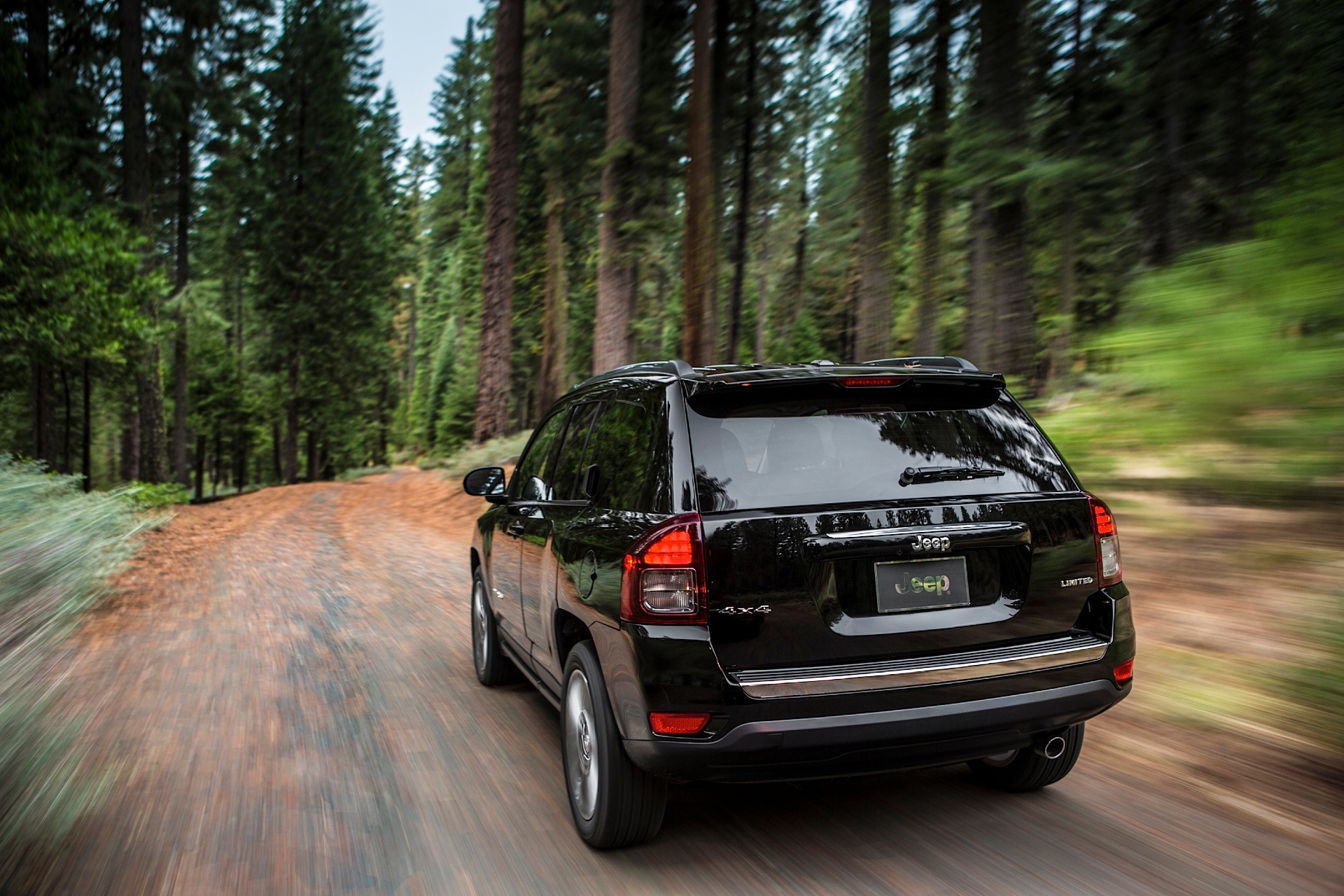 Jeep Compass photo 9