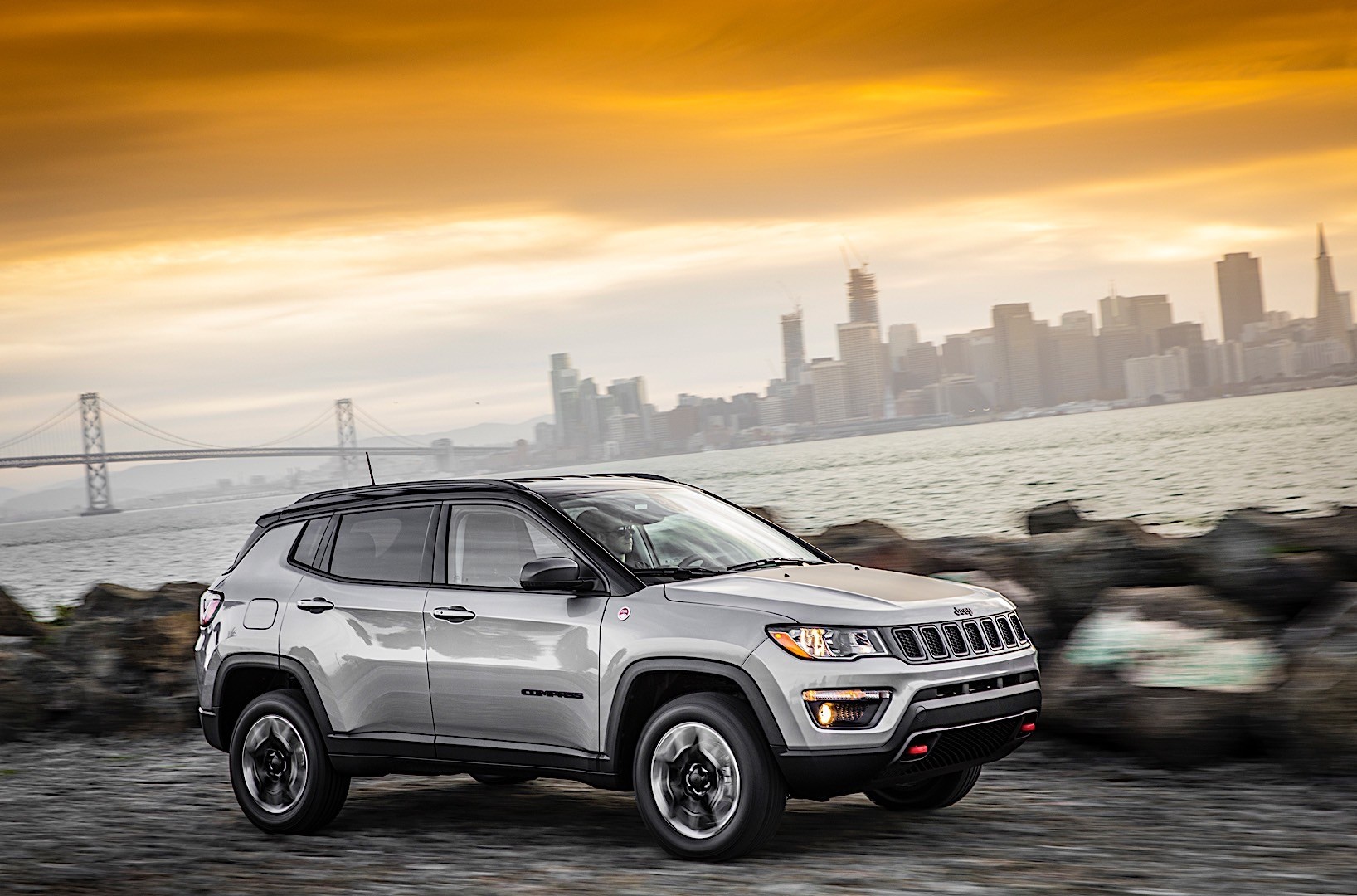 Jeep Compass photo 7