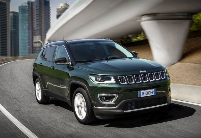 Jeep Compass photo 3