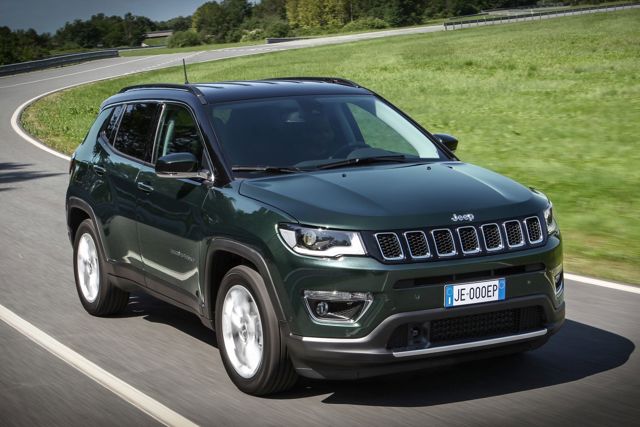 Jeep Compass photo 11