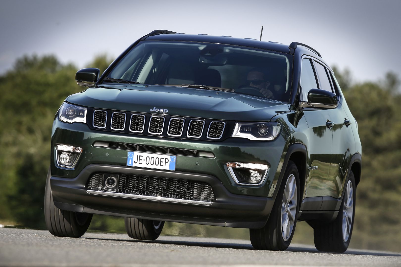 Jeep Compass photo 13