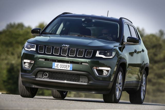 Jeep Compass photo 13