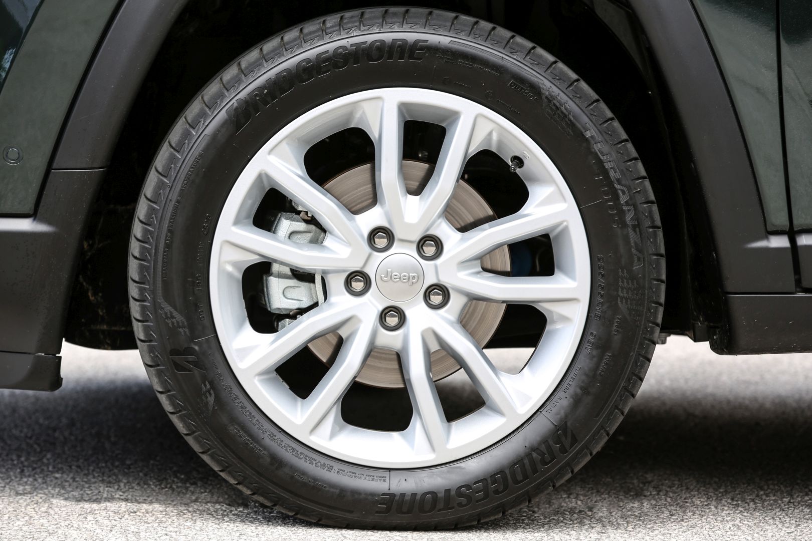 Jeep Compass photo 18