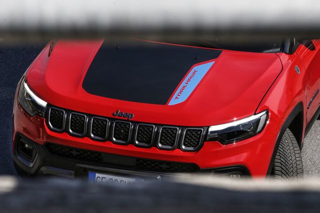Jeep Compass photo 14
