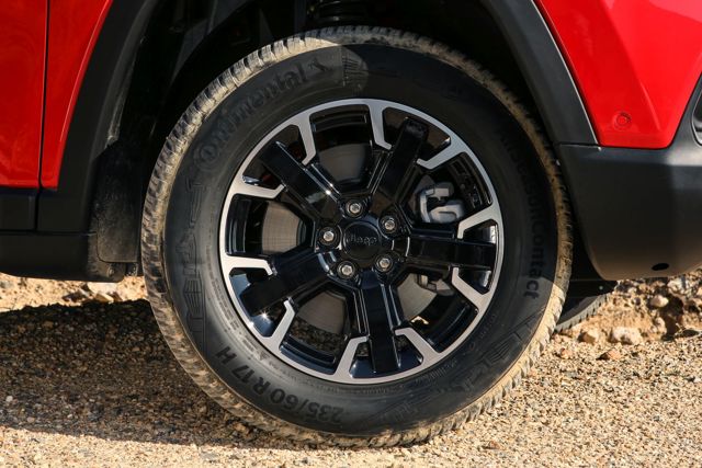 Jeep Compass photo 16