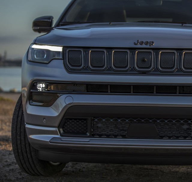 Jeep Compass photo 21