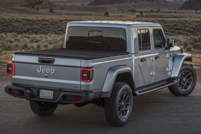 Jeep Gladiator photo 15