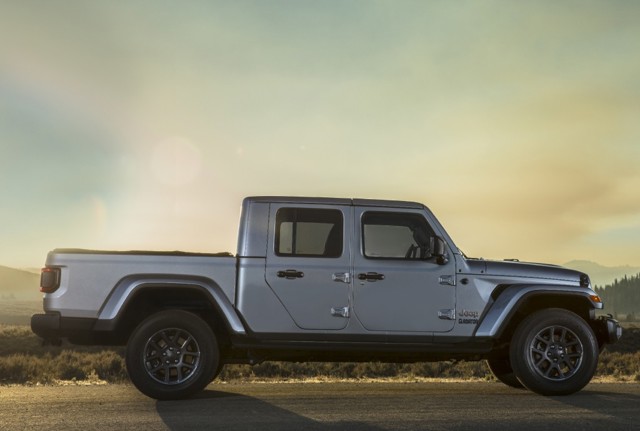 Jeep Gladiator photo 32