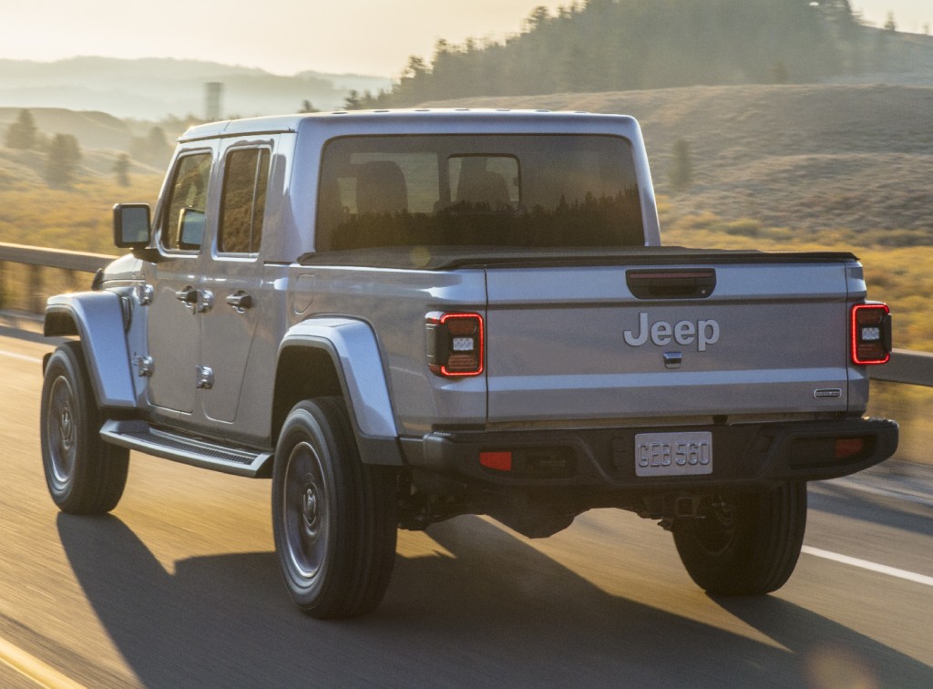 Jeep Gladiator photo 35