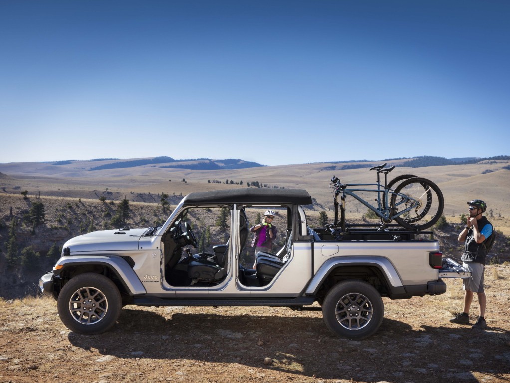 Jeep Gladiator photo 36