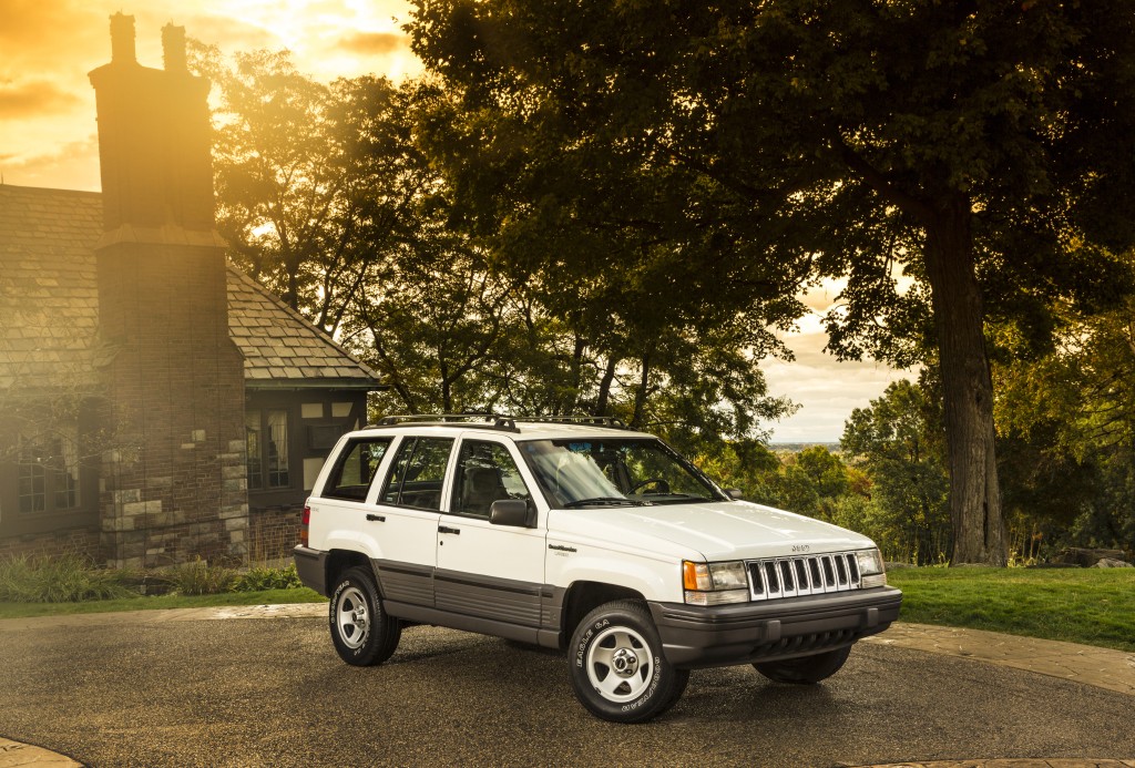 Jeep Grand Cherokee photo 10