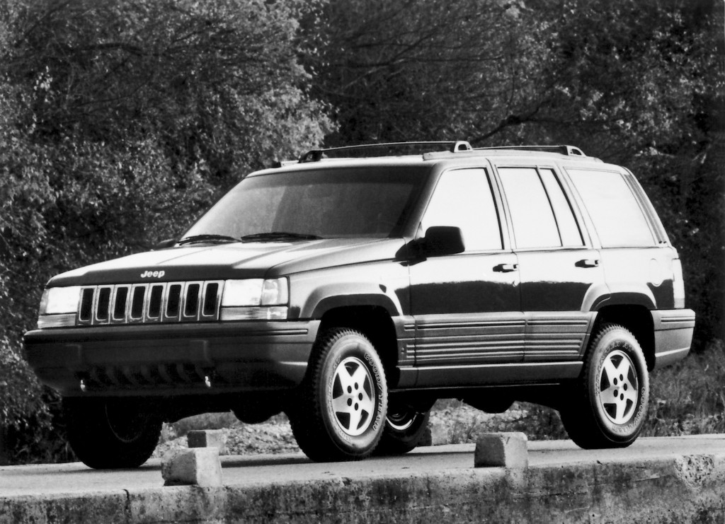 Jeep Grand Cherokee photo 11