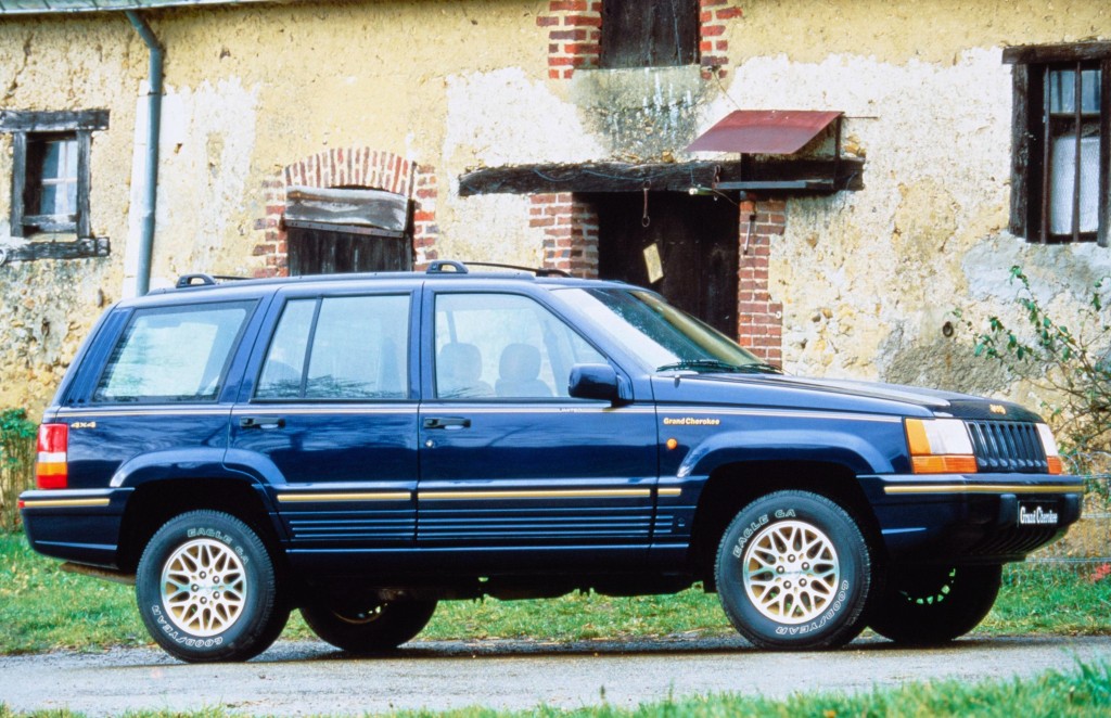 Jeep Grand Cherokee photo 23