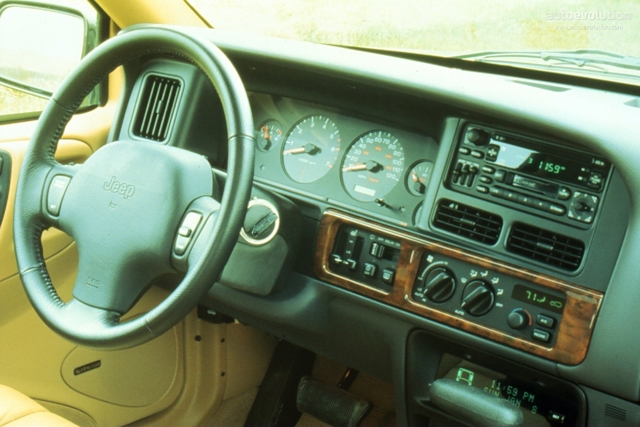Jeep Grand Cherokee foto 25