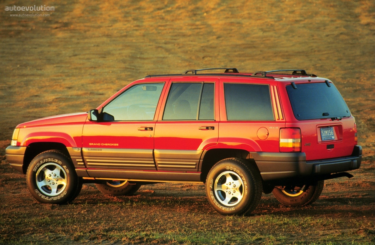 Jeep Grand Cherokee photo 2