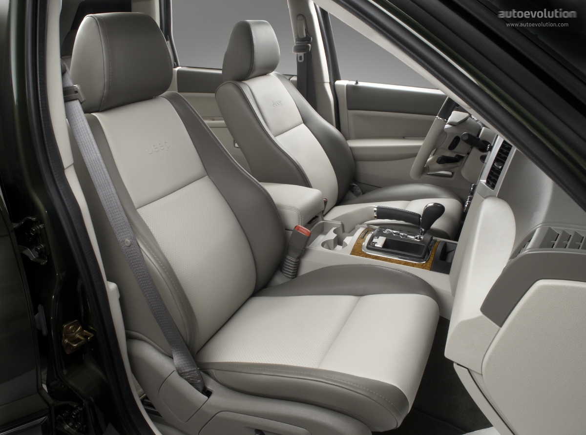 Jeep Grand Cherokee photo 8