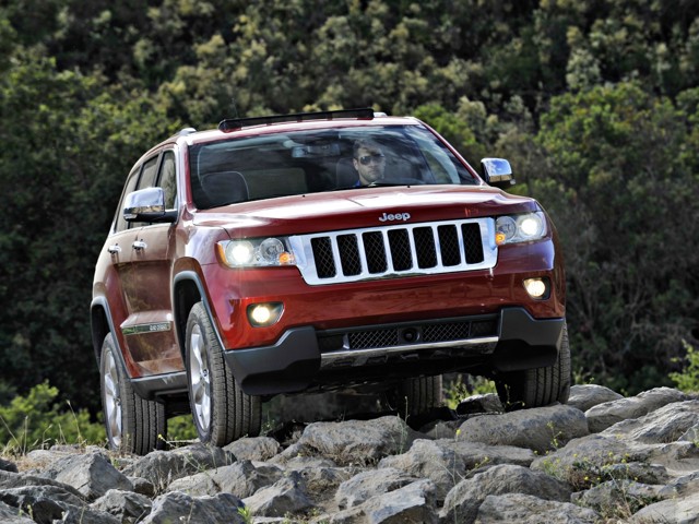 Jeep Grand Cherokee photo 18