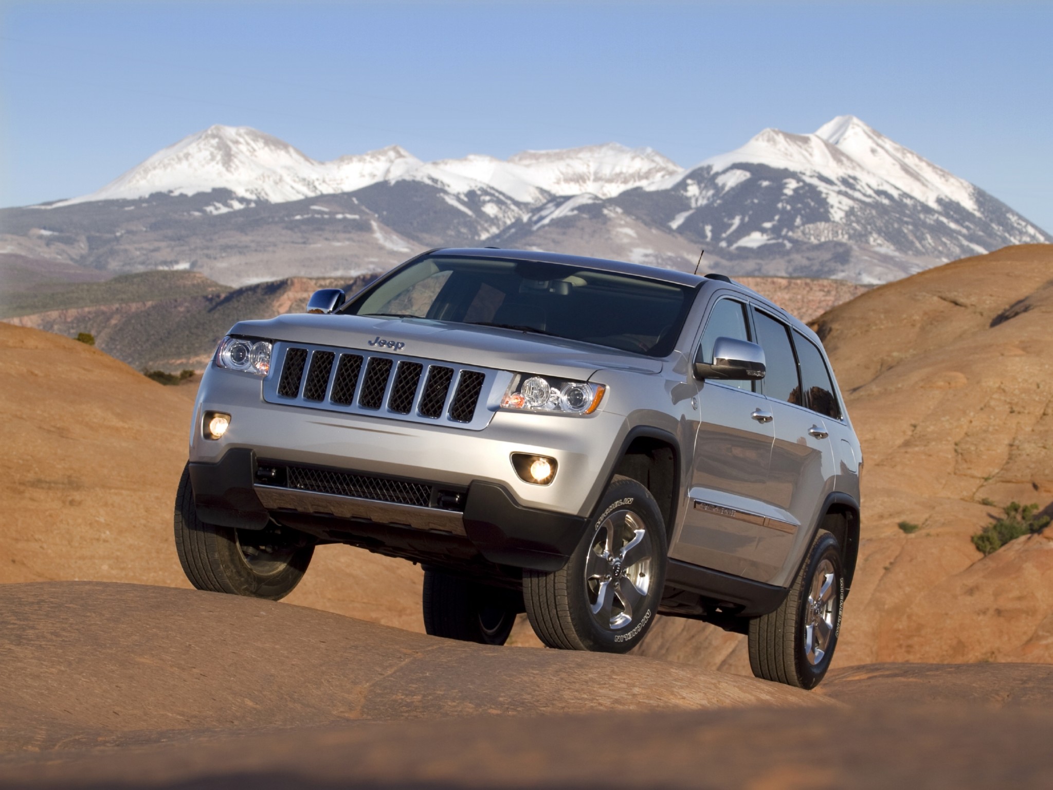 Jeep Grand Cherokee photo 27