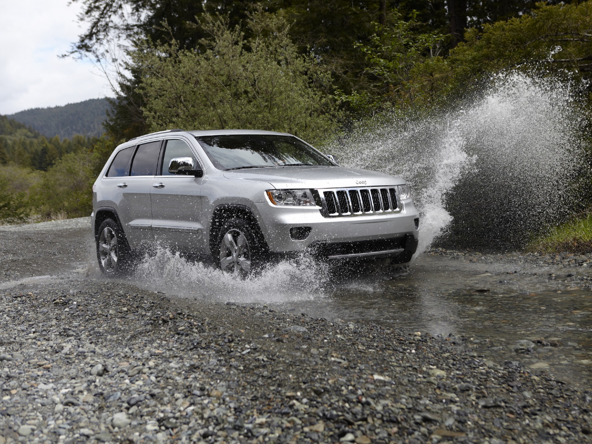 Jeep Grand Cherokee photo 28