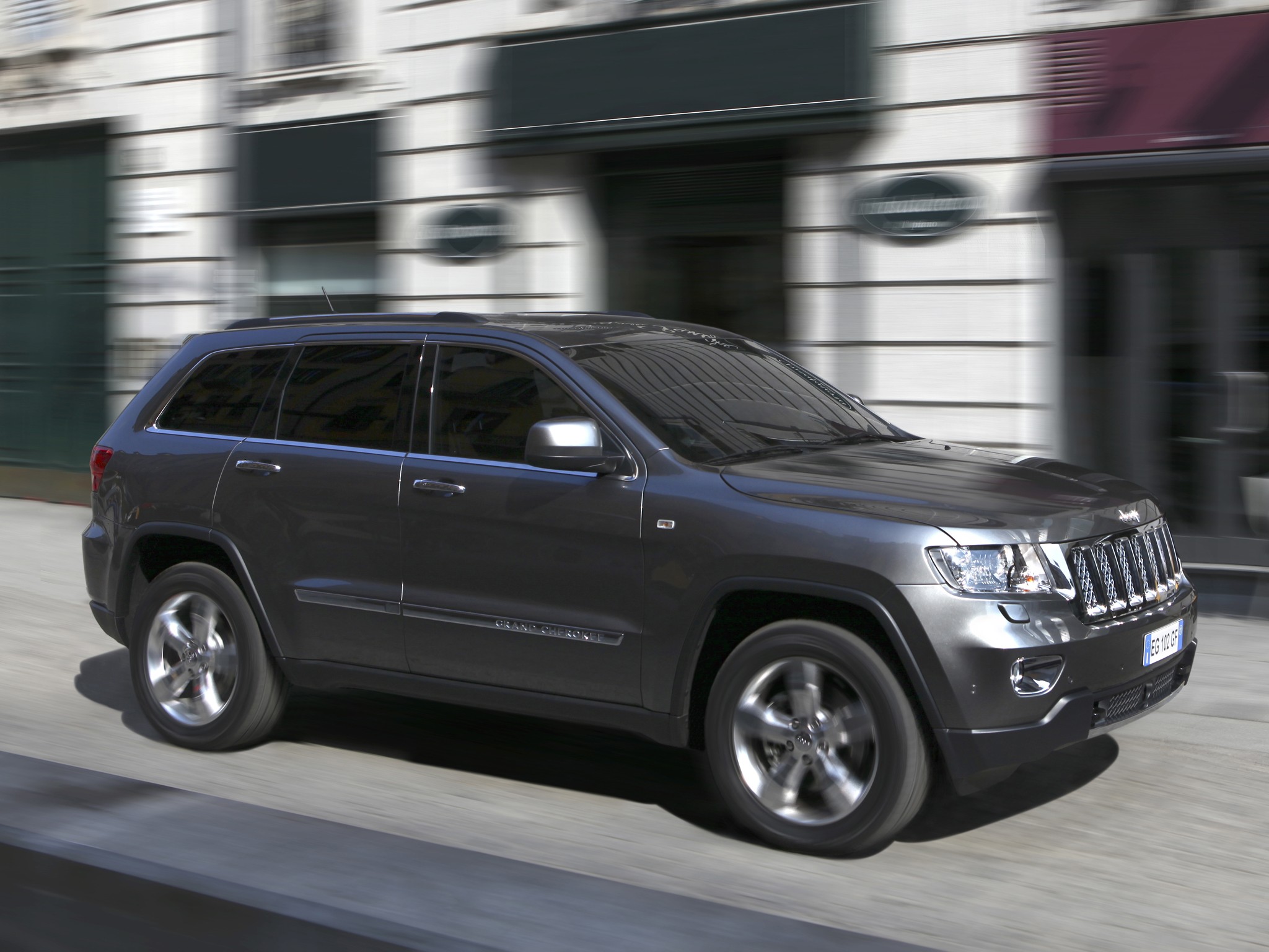 Jeep Grand Cherokee photo 31