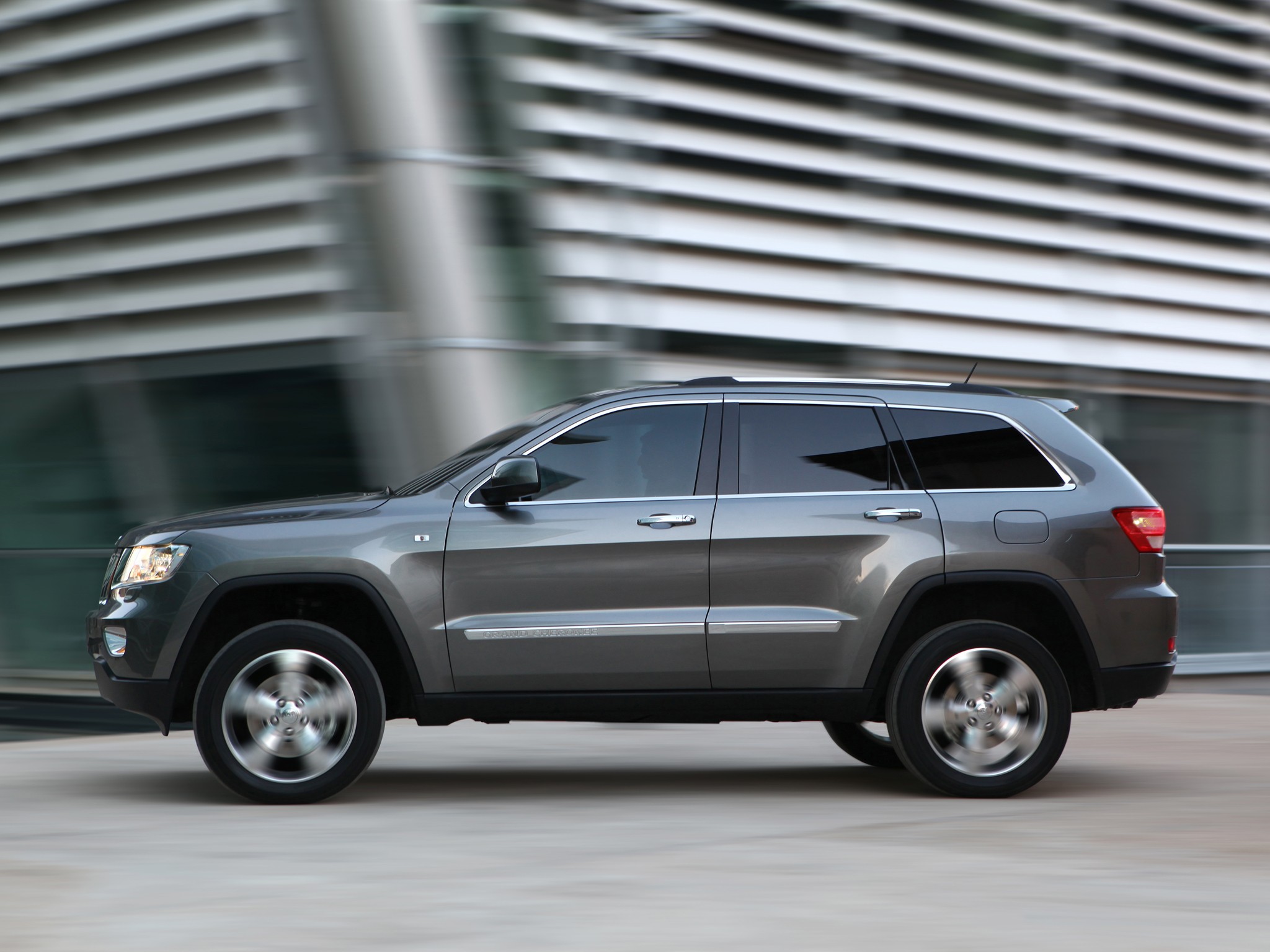 Jeep Grand Cherokee photo 34