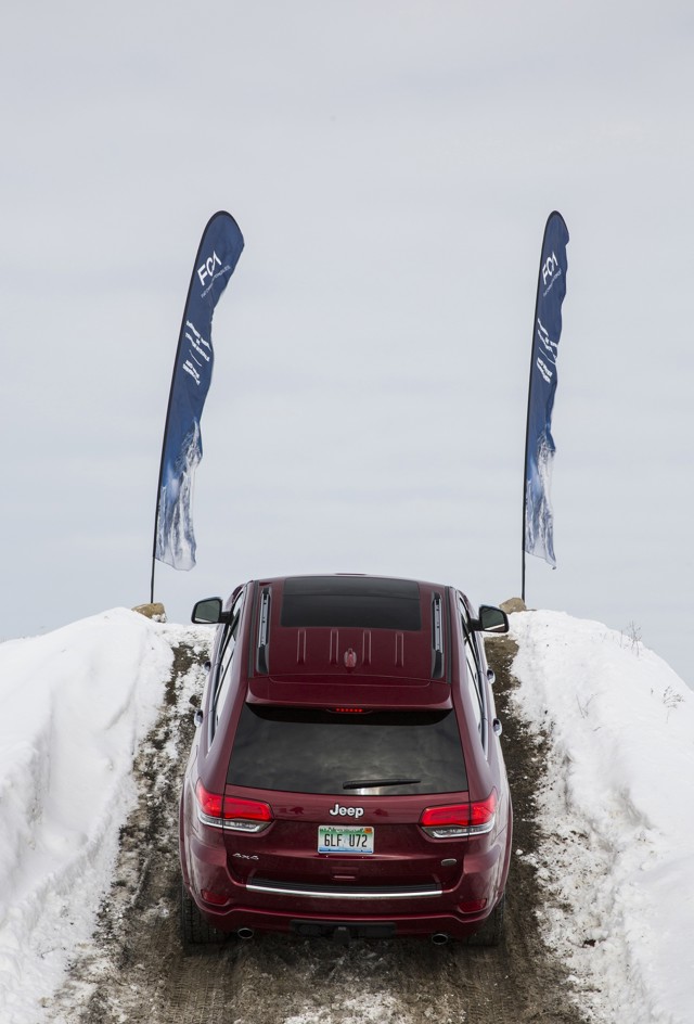 Jeep Grand Cherokee photo 63