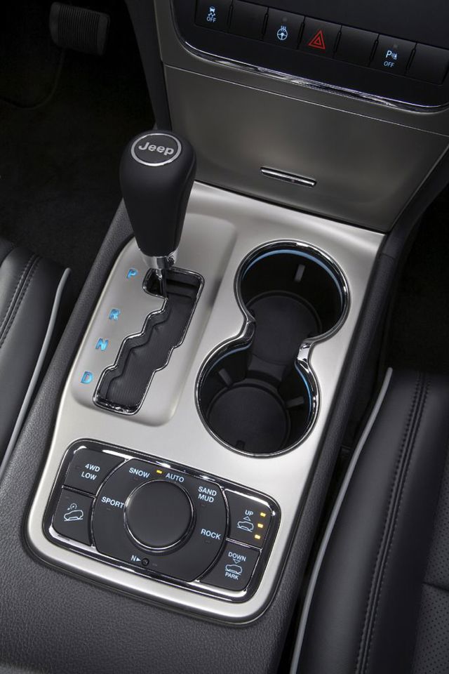 Jeep Grand Cherokee photo 66