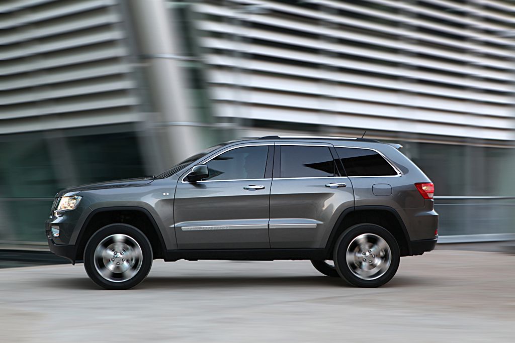 Jeep Grand Cherokee photo 8