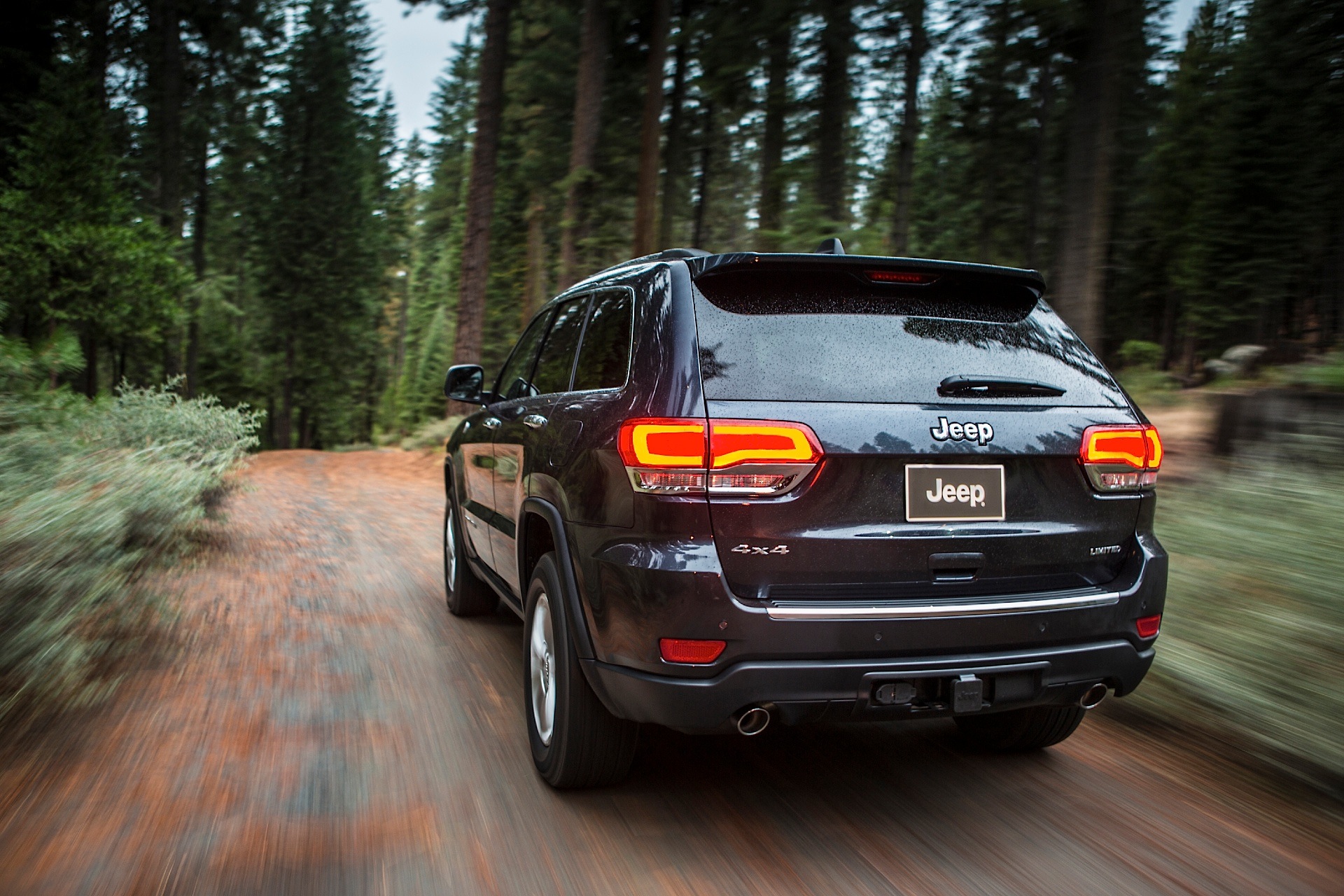 Jeep Grand Cherokee photo 75