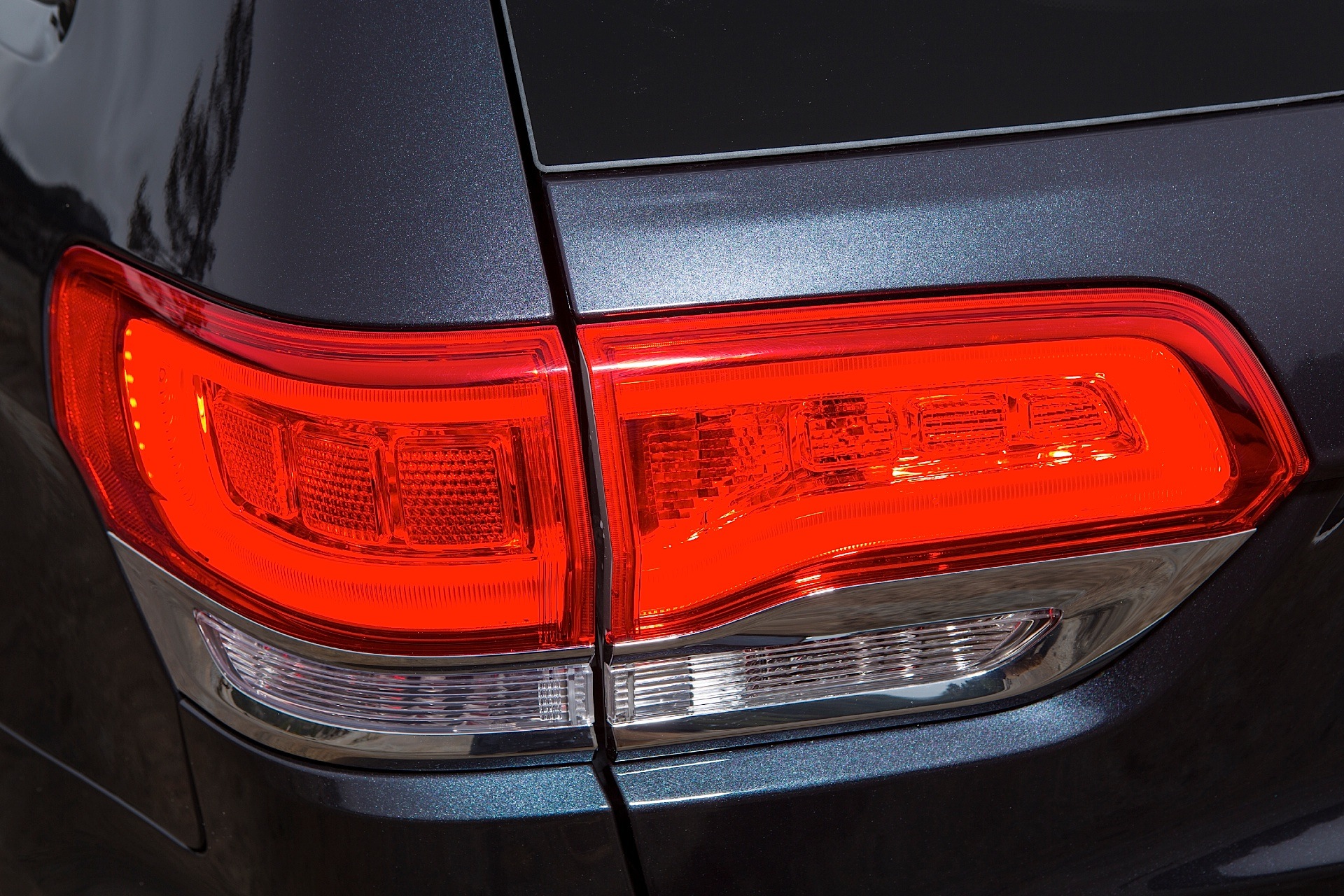 Jeep Grand Cherokee photo 78