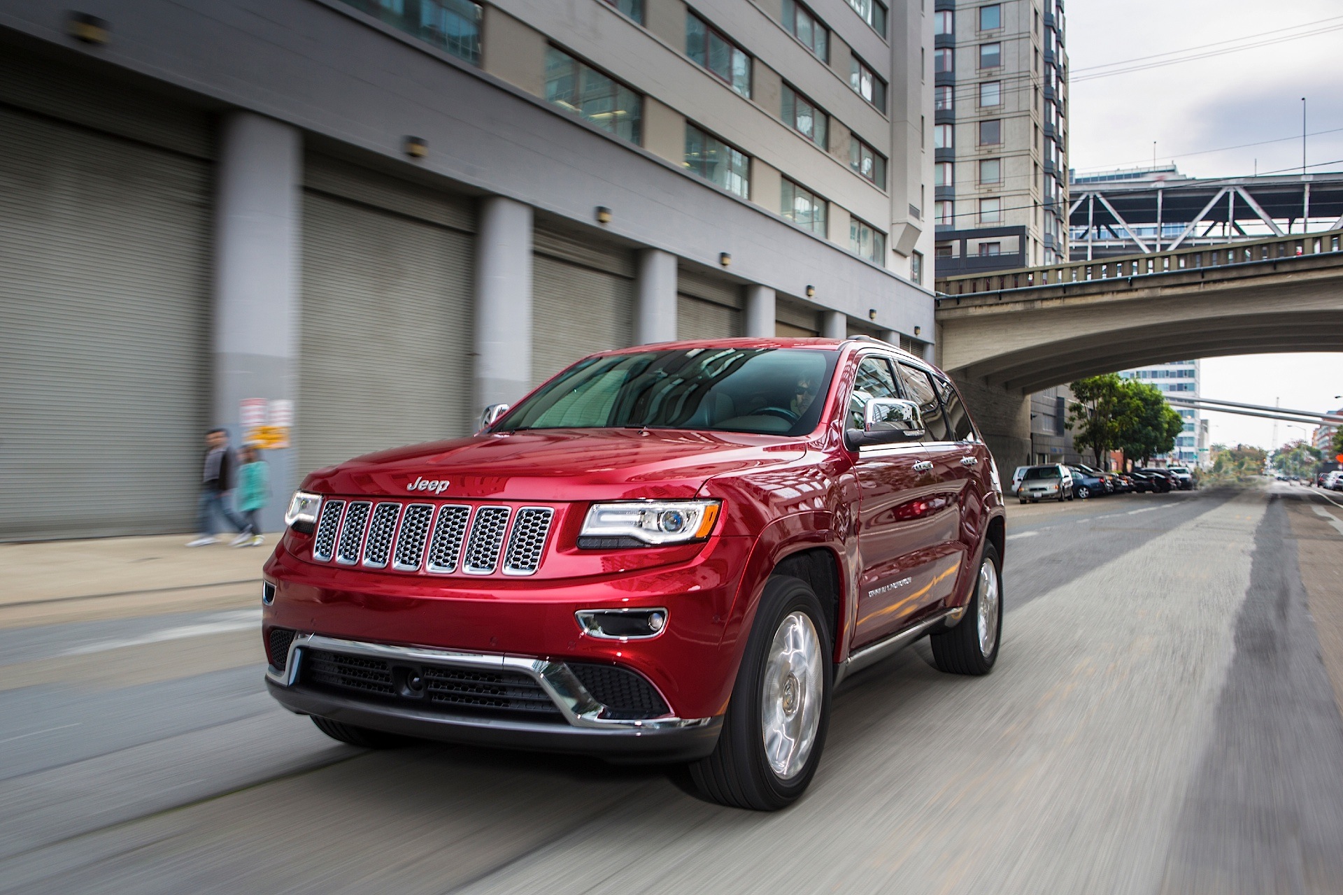 Jeep Grand Cherokee photo 11