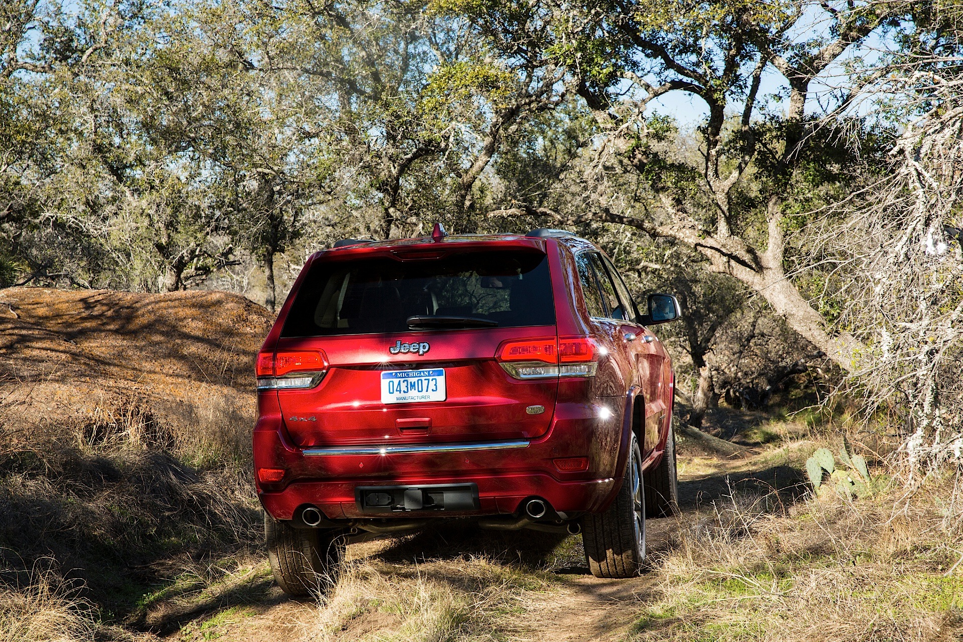 Jeep Grand Cherokee photo 88