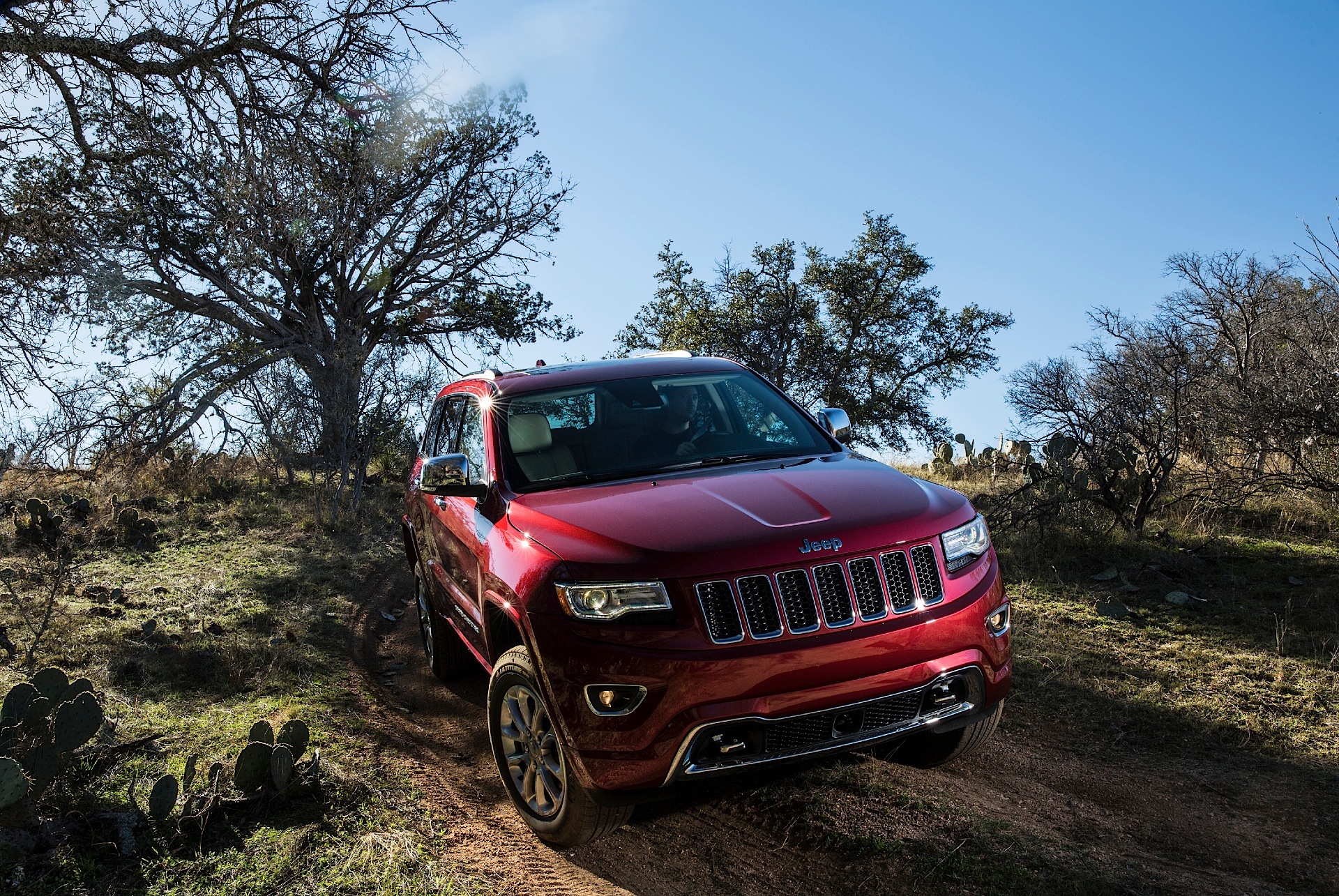 Jeep Grand Cherokee photo 89