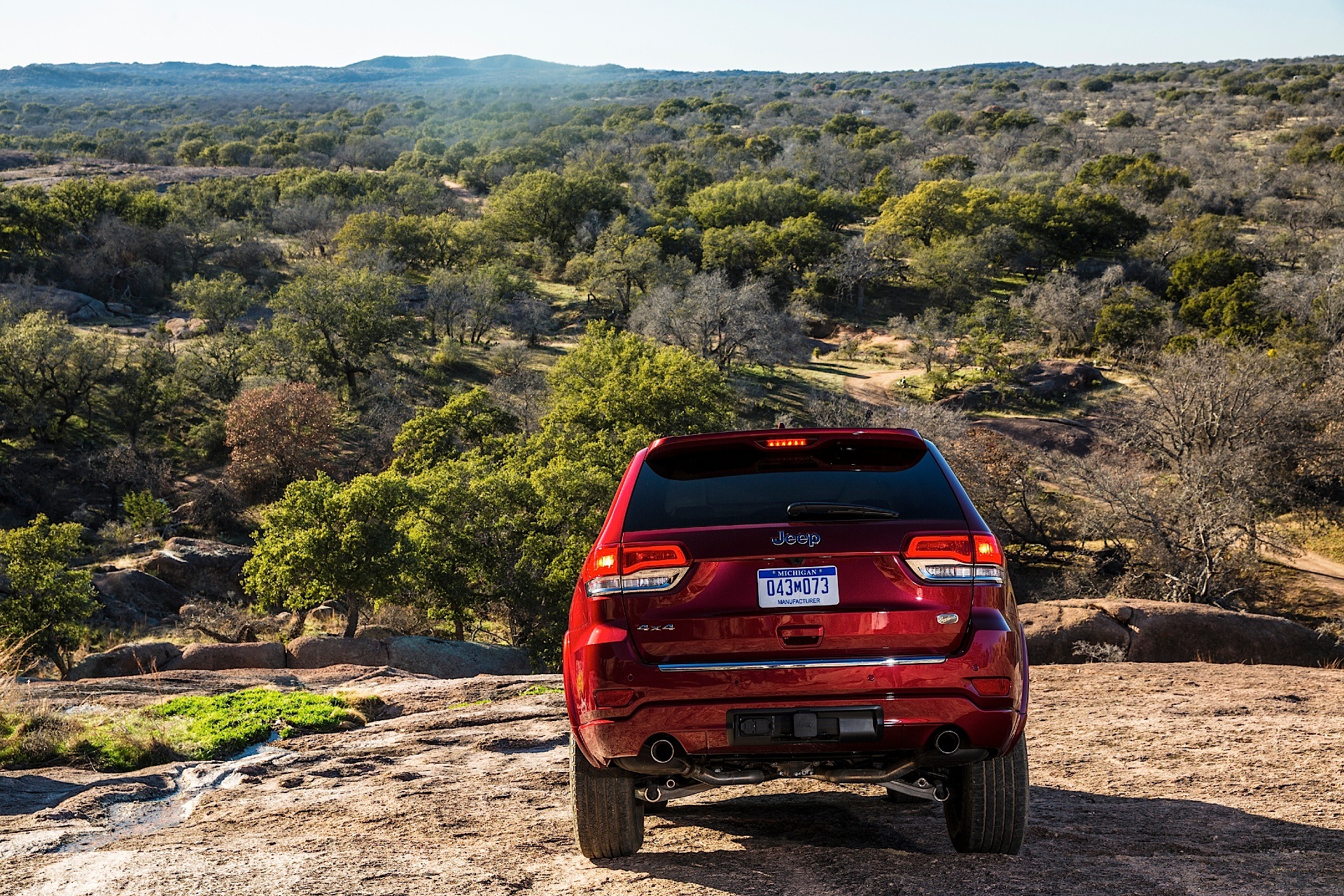 Jeep Grand Cherokee photo 98