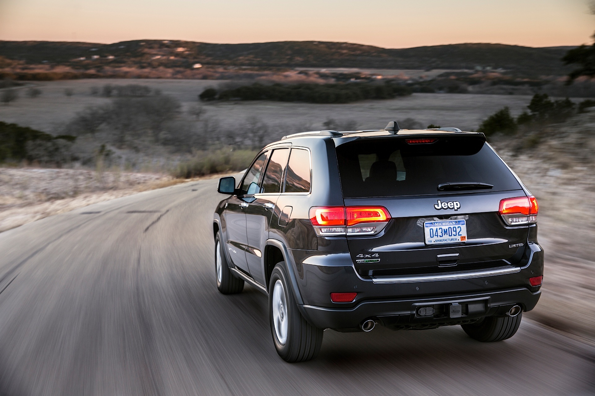 Jeep Grand Cherokee photo 124