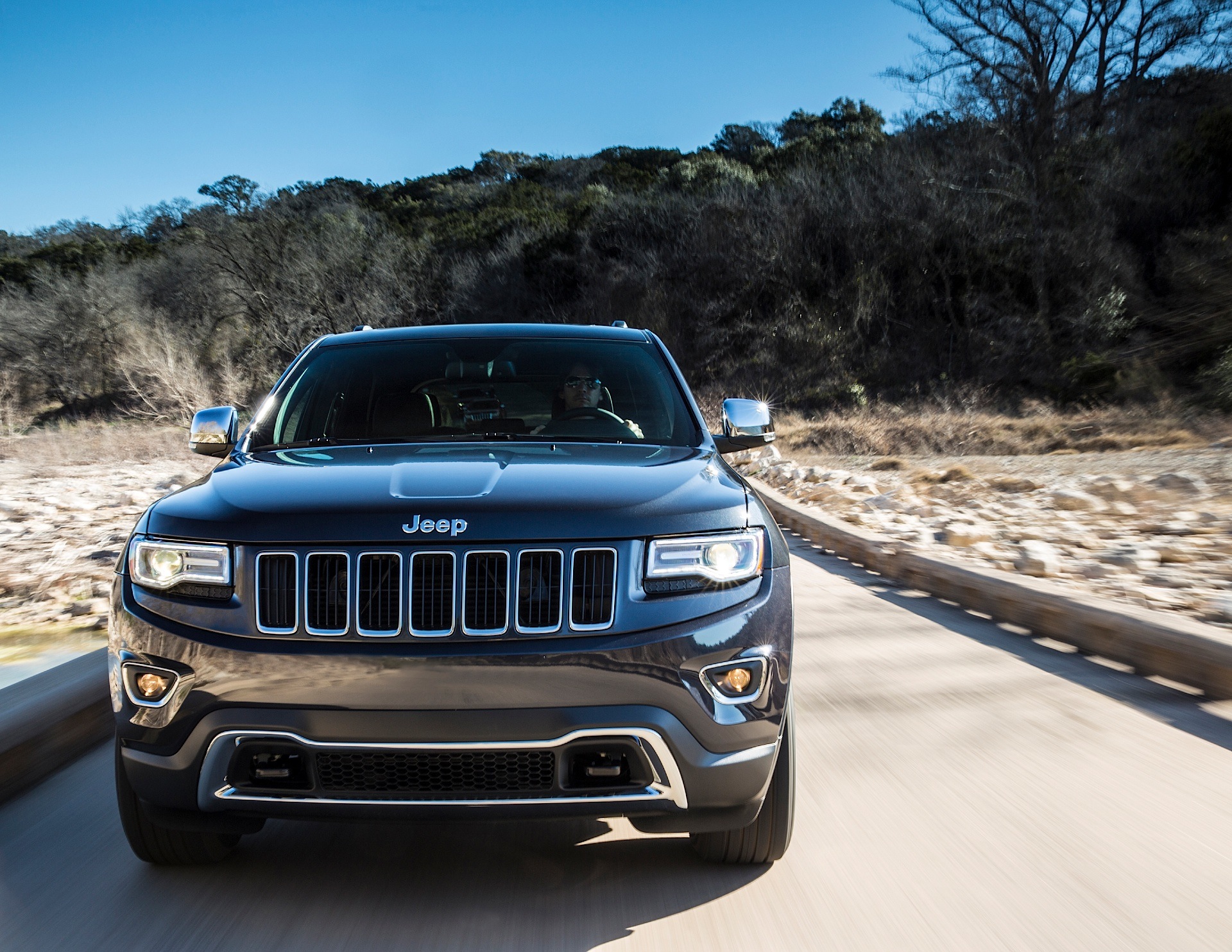 Jeep Grand Cherokee photo 127