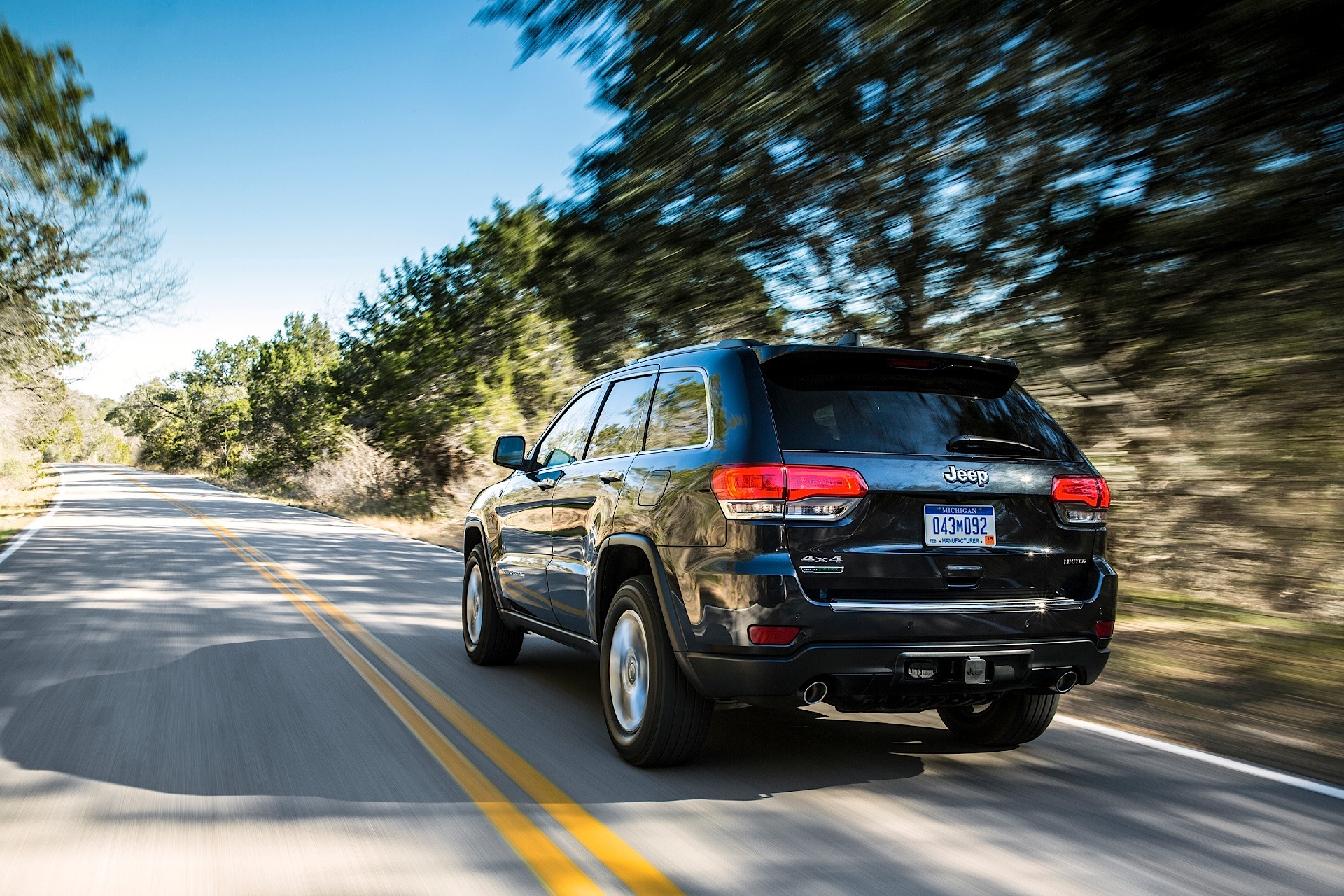 Jeep Grand Cherokee photo 129