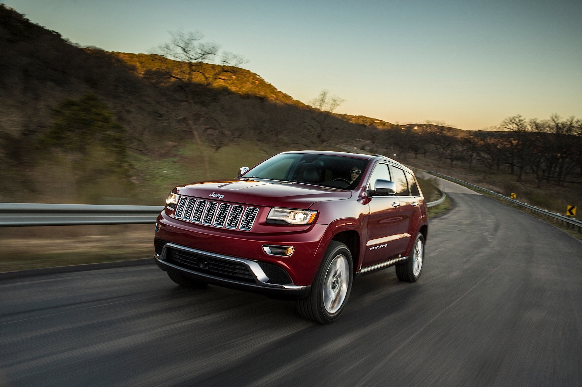Jeep Grand Cherokee photo 140