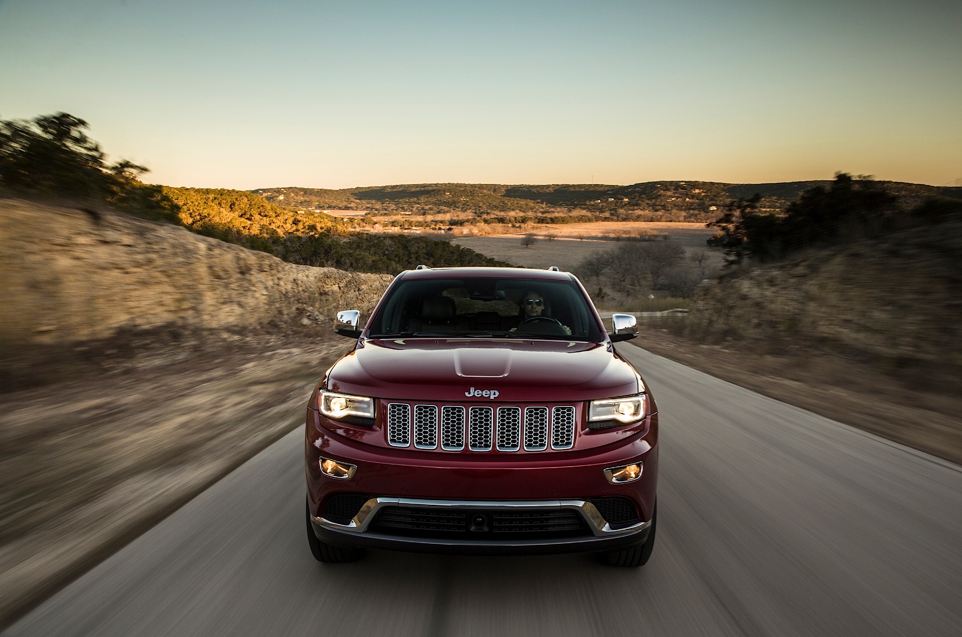 Jeep Grand Cherokee photo 146