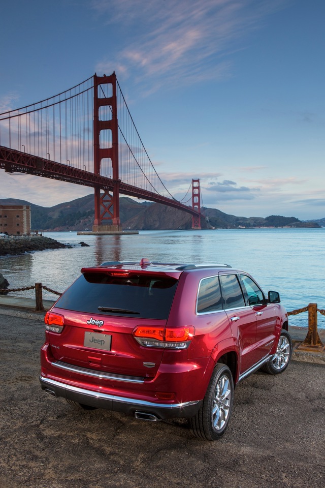 Jeep Grand Cherokee photo 18