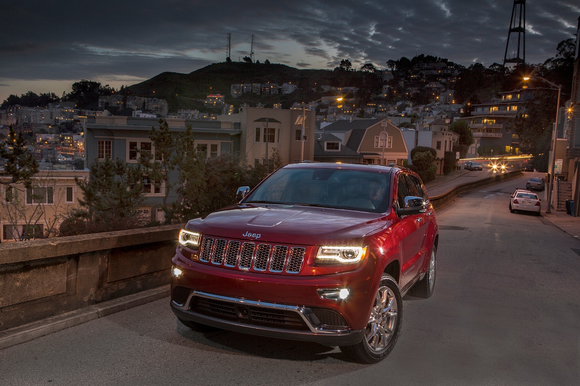 Jeep Grand Cherokee photo 19