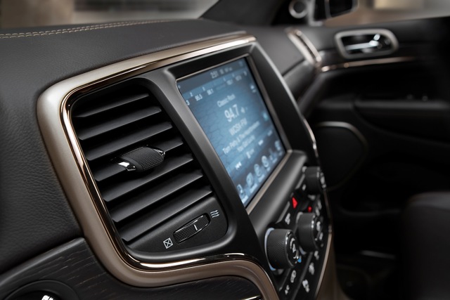Jeep Grand Cherokee photo 171
