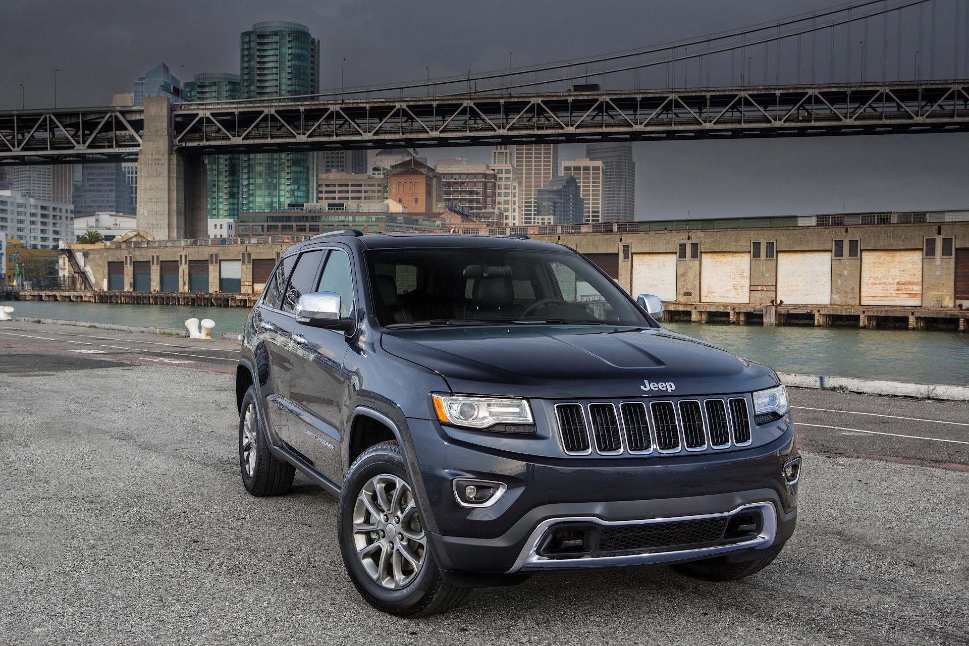 Jeep Grand Cherokee photo 56