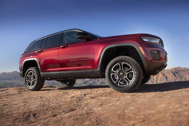 Jeep Grand Cherokee foto 13