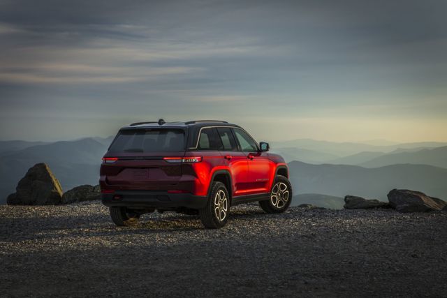 Jeep Grand Cherokee foto 28