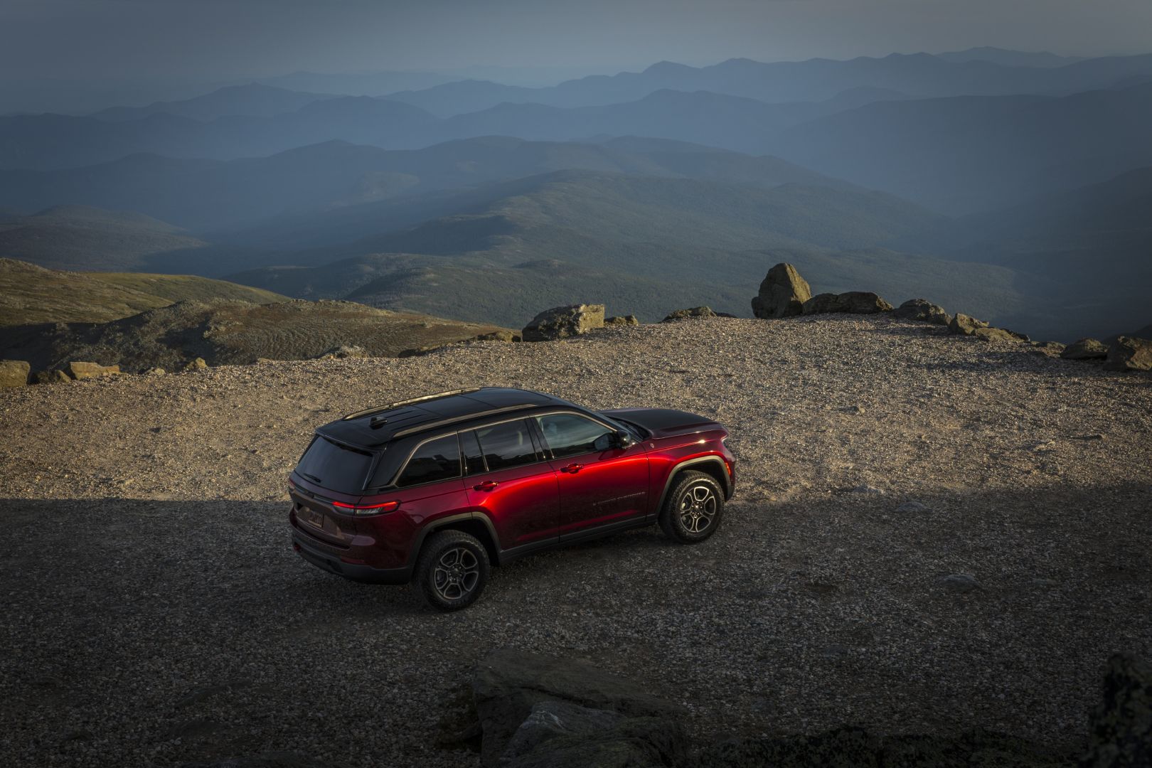 Jeep Grand Cherokee photo 29