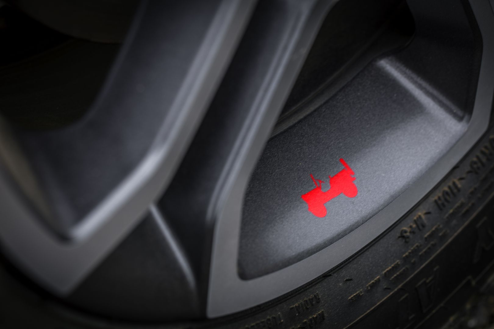 Jeep Grand Cherokee photo 38